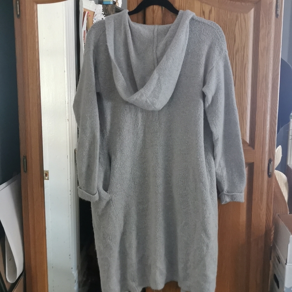 Long grey sweater - Picture 2 of 3